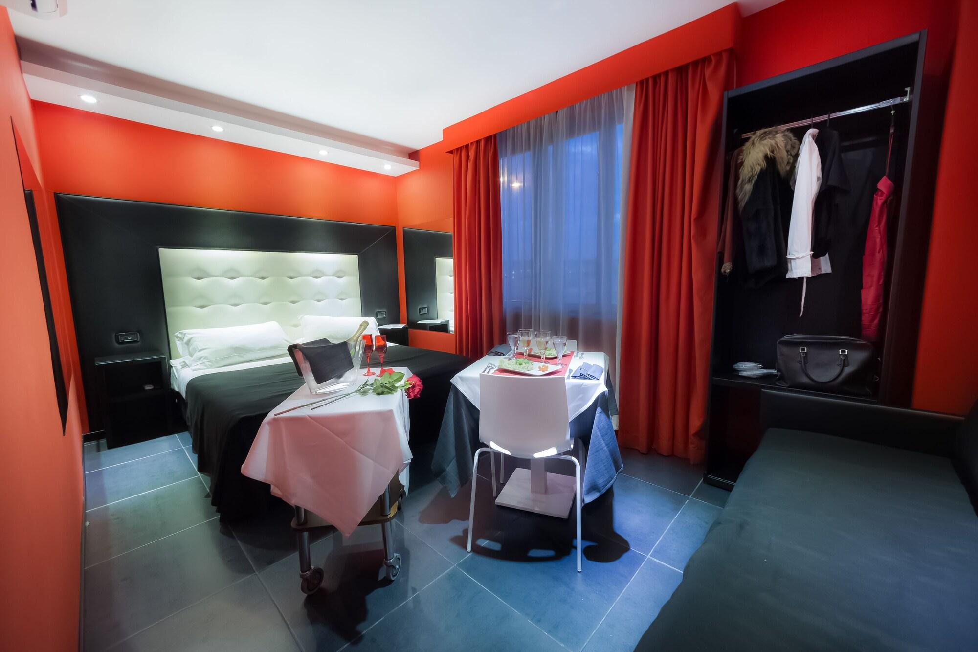 Kleopatra Design Hotel Неаполь Экстерьер фото