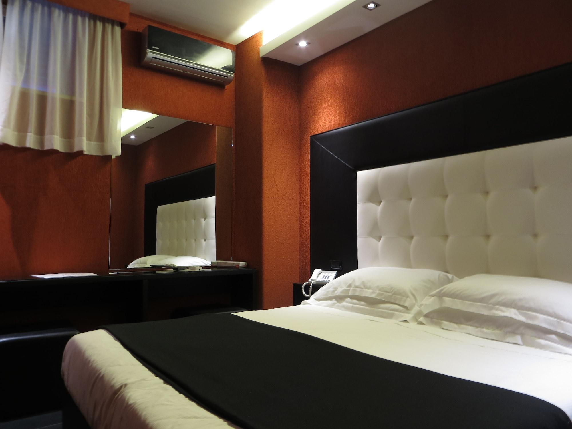 Kleopatra Design Hotel Неаполь Экстерьер фото